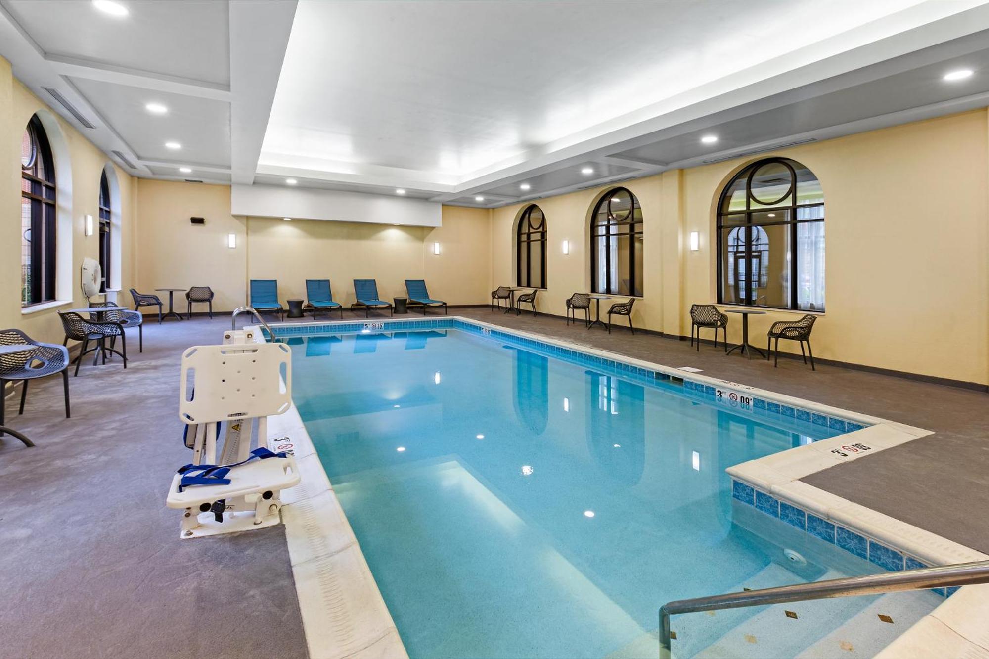 Hampton Inn Pikeville Bagian luar foto