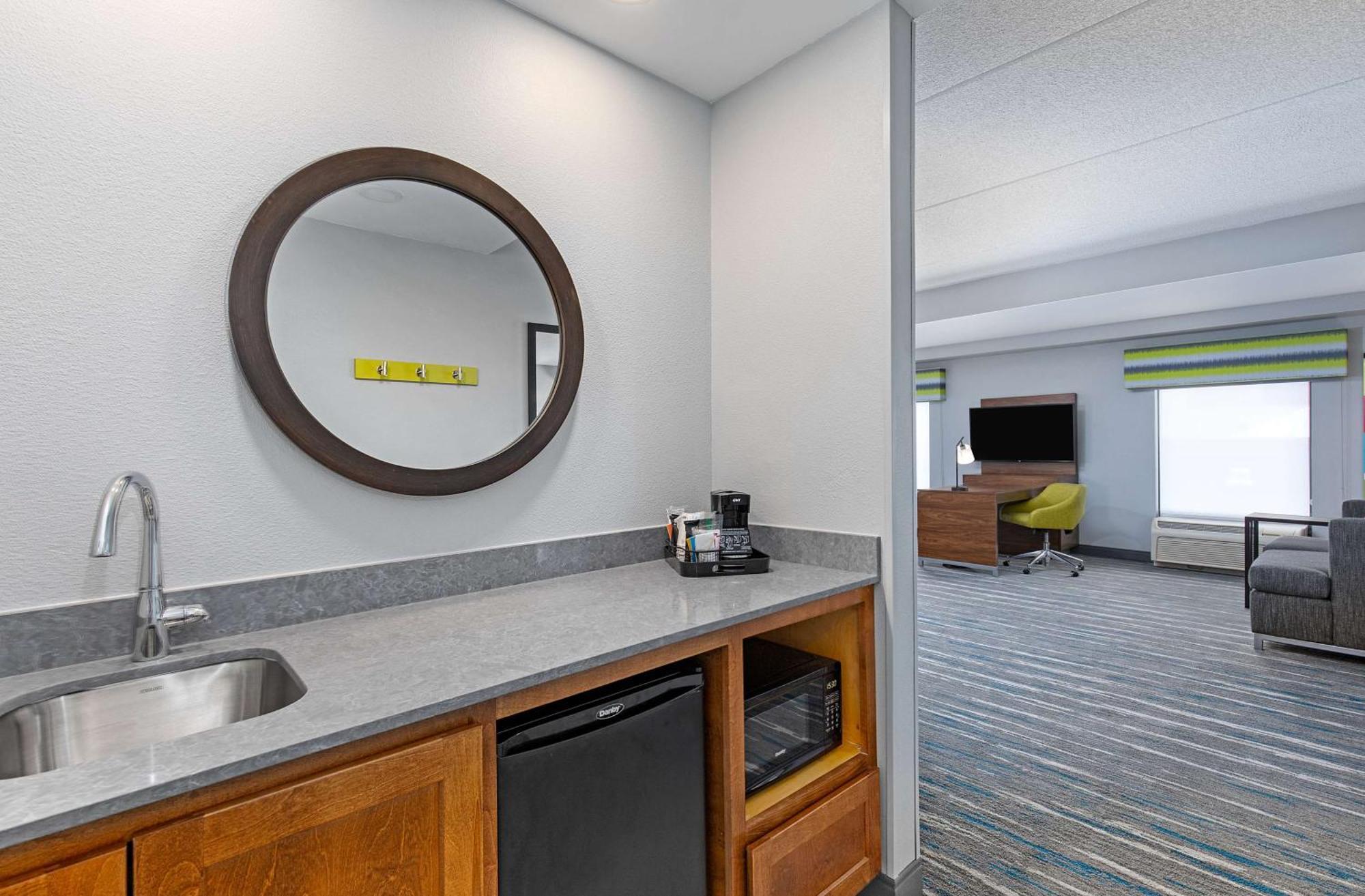Hampton Inn Pikeville Bagian luar foto